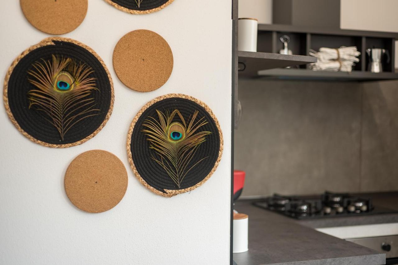 Appartement Obsidian -Centro- Wifi + Free Parking à Ravenne Extérieur photo
