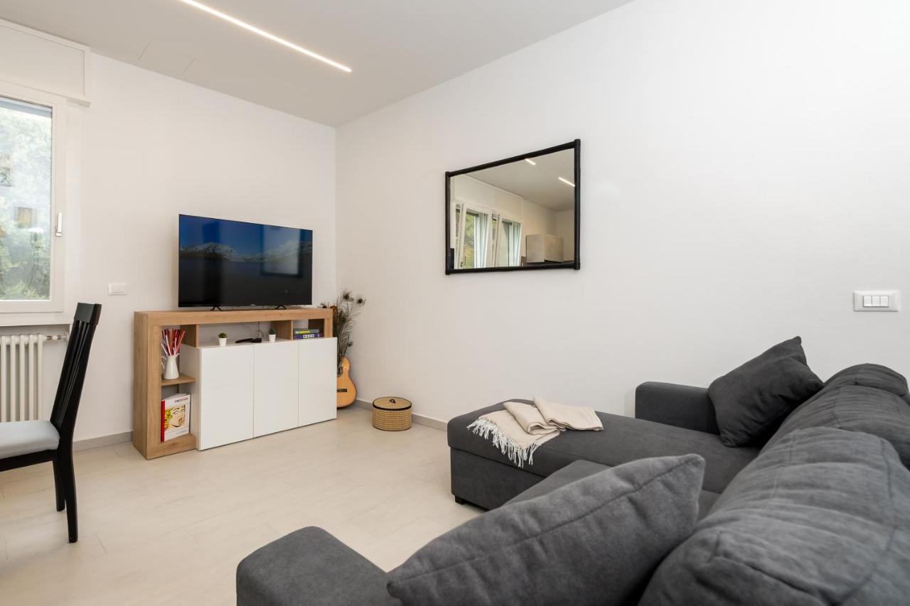Appartement Obsidian -Centro- Wifi + Free Parking à Ravenne Extérieur photo