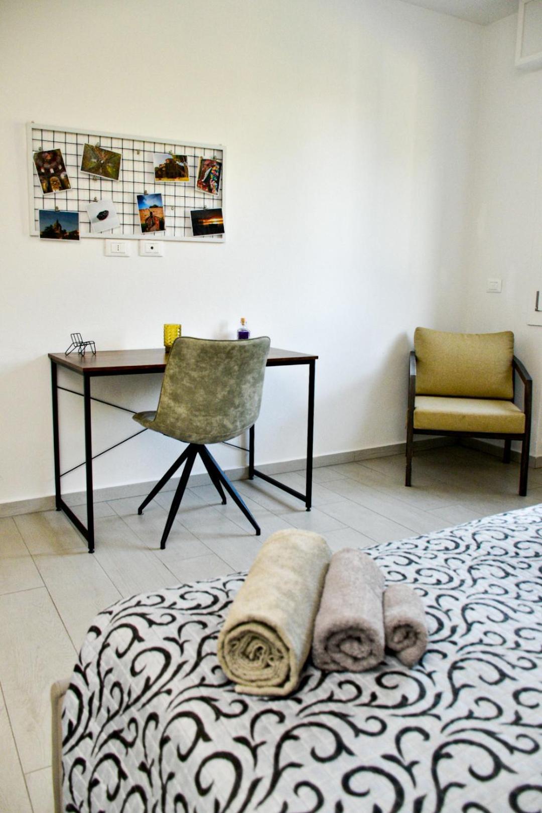 Appartement Obsidian -Centro- Wifi + Free Parking à Ravenne Extérieur photo